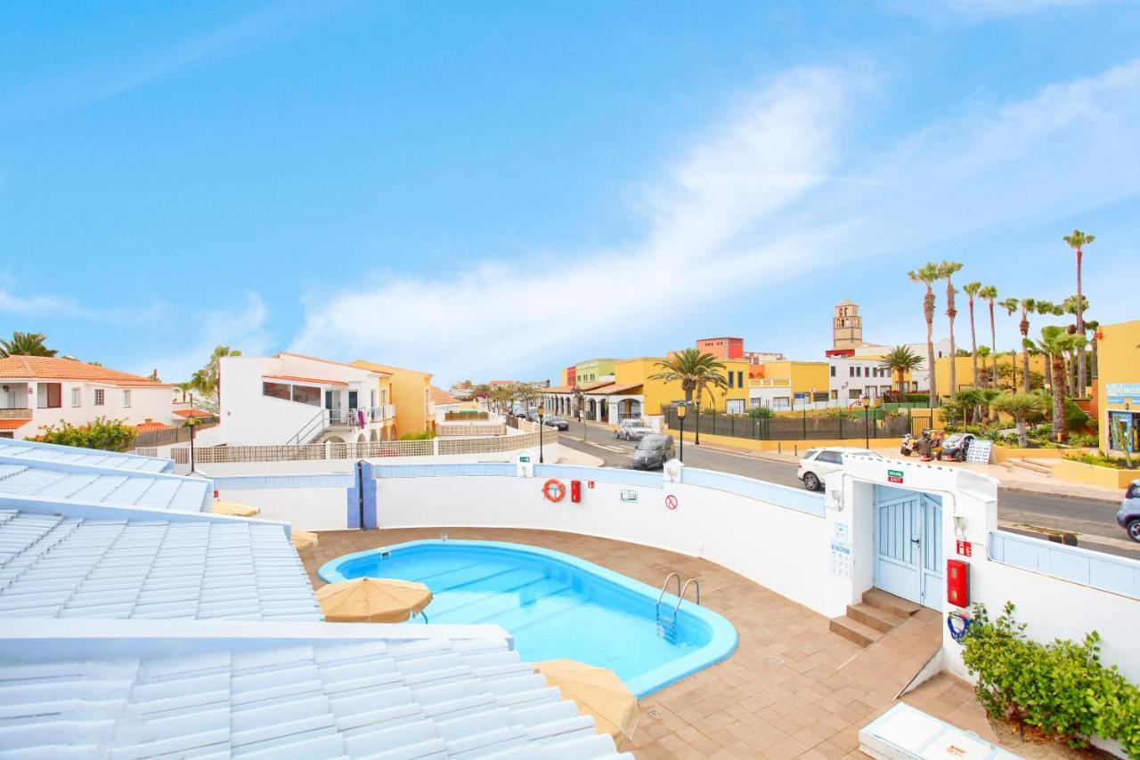 Neptuno Bungalows - Adults Only Corralejo Bagian luar foto